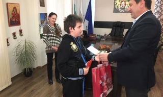 Община „Родопи” подкрепи дете със специални образователни потребности