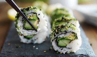 Рецепта на деня: Лесно вегетарианско суши