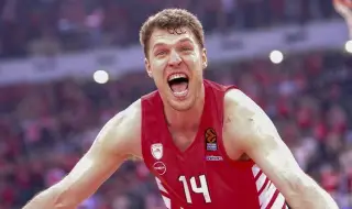 Vezenkov won the prize for the most valuable basketball player of the third round in the Euroleague 