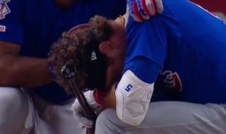 Бейзболист удари дете с топка и се разплака (ВИДЕО)