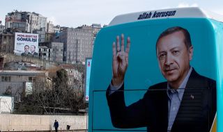 Ердоган мобилизира електората на Партията на справедливостта и развитието да увеличи почти двойно симпатизантите си