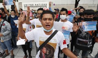 10 години затвор за японски журналист в Мианмар, заснел антиправителствен протест