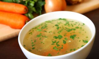 Помага ли наистина пилешката супа при настинка? 
