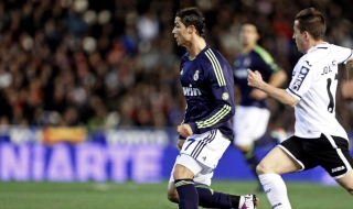 Реал с 2 червени картона, Севиля би Сарагоса