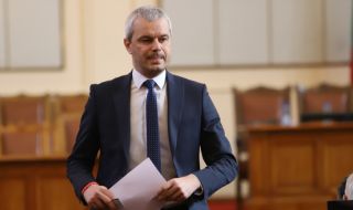 Костадин Костадинов: Посягането на 3 март е изключително негодническо