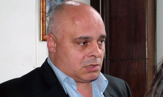 Радостин Русев транспортиран в София след катастрофа