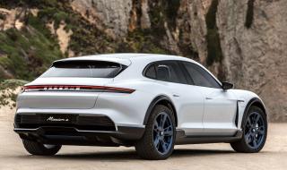 4 мотора и уникална 4х4 система в новото Porsche