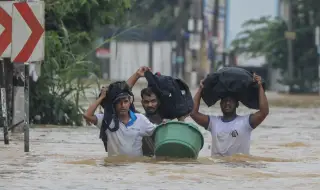 Извънредно положение в Шри Ланка: Жертвите на наводненията вече са 153