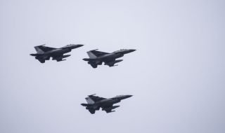 Нидерландия обмисля да предаде F-16 на Украйна след обучение на пилотите
