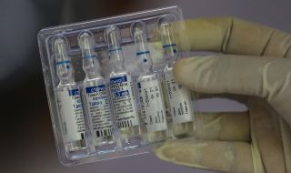 Унгарска лаборатория: Руската ваксина е надеждна