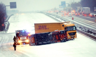 Тежка зимна обстановка в Западна  Европа