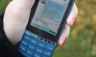 „Продават” откраднат GSM на собственика