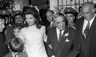 На 20 октомври 1968 г. Джаки Кенеди стана Онасис