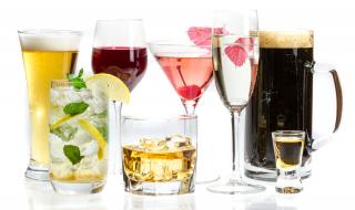 Алкохолна напитка забавя стареенето и понижава холестерола