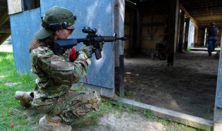 Осем факта доказват, че западните оръжия са в добри ръце в Украйна