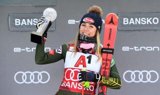 Звездата на женските алпийски ски ще пропусне старта на сезона