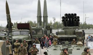 Руски ракетен комплекс се разби край Санкт Петербург