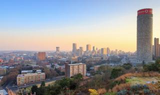 Силно обезценяване на имотите в ЮАР