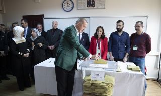 Външните наблюдатели: Президентът Реджеп Ердоган имаше неоснователно предимство на изборите 