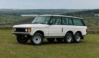 Някой да си търси двуврат Range Rover с шест гуми?