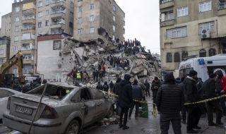 Експерти: Земетресението в Турция се очертава като най-смъртоносното за настоящото десетилетие