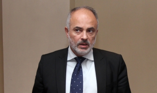 След 2020 изравняват пенсионната възраст на мъже и жени