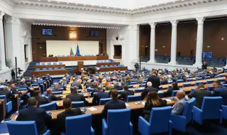 Желязков на блиц-контрол в парламента