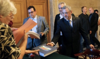 НФСБ внесе документи за регистрация в ЦИК