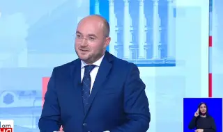 Правосъдният министър: Вписани са 30% повече сделки с недвижими имоти спрямо миналата година