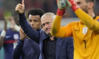 Дешан ще води Франция и на Мондиала в Катар