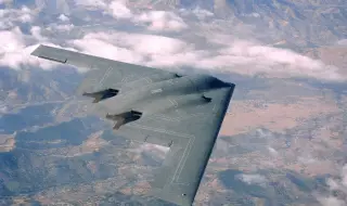 САЩ са атакували Иран с шест бомбардировача B-2
