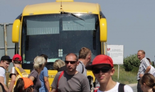 Засилени проверки на автобусите за морето