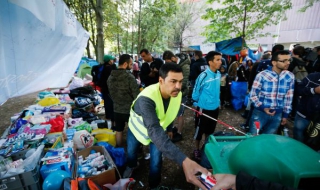 Хърватия строи два лагера за бежанци