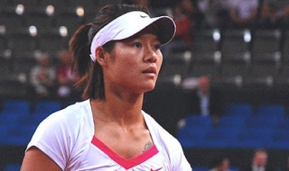 И На Ли глътна горчивия хап в Париж