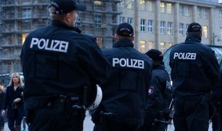 Германия откри 327 десни екстремисти в службите си за сигурност