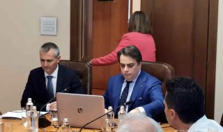 Министърът на финансите: Крайно време е спортът в България да спре да се финансира по симпатии