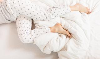 Позата, в която спим може да навреди на здравето ни (СНИМКИ)