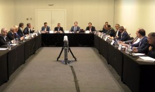 Доц. Петър Чолаков: Едва ли ще има кабинет преди Коледа