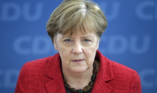 Удар за Меркел