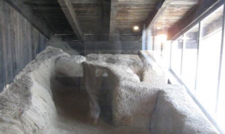 Нови тайни в могилата "Оструша"