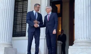 Премиерът Николай Денков заминава за среща с колегата си Мицотакис в Гърция