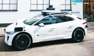 Waymo твърди, че автономните им таксита участват в 95% по-малко тежки инциденти спрямо традиционния шофьор