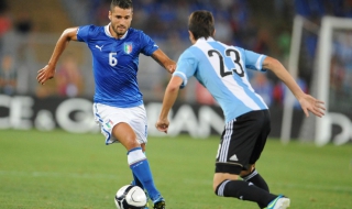 Аржентина би Италия, Англия спечели битката за Британия