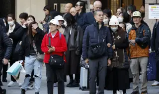 Работа до припадък и два часа сън: токсичен климат в Япония