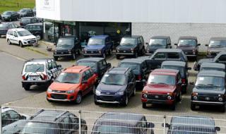 Русия ще плаща за покупката на Lada в чужбина