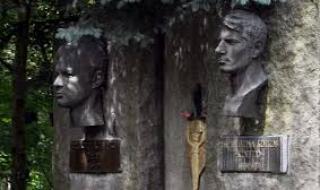 С турнир по футбол събират пари за паметник на Гунди