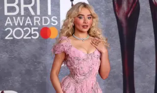 Сабрина Карпентър е новата Алиса в страната на чудесата?