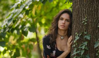 Даяна от "Скъпи наследници" опитва да реанимира кариерата си