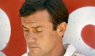 Бившият пилот на "Ферари" Патрик Тамбе почина на 73 години
