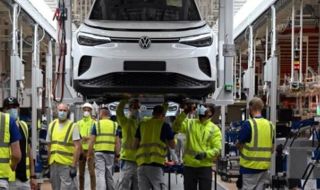 Volkswagen ще намали производството на електромобили поради ниско търсене